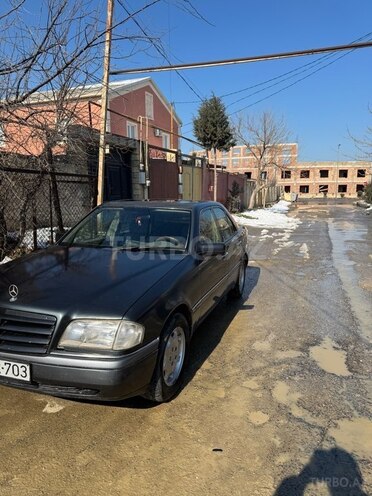 Mercedes C 200 1994, 300,000 km - 2.0 l - Sumqayıt
