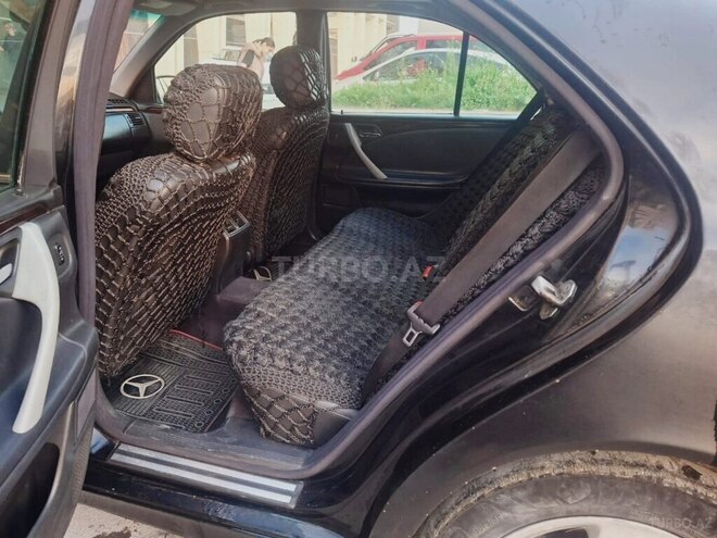 Mercedes E 220 d 2001, 868,156 km - 2.2 l - Bakı