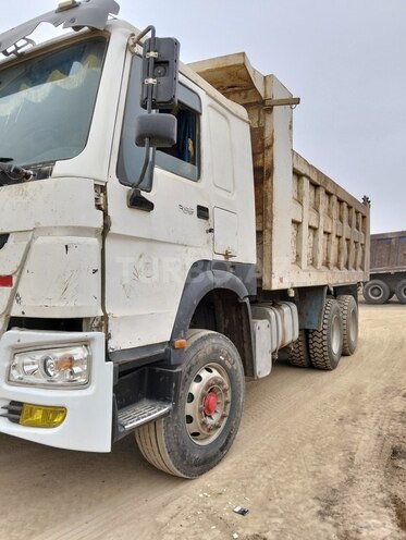 HOWO Sinotruk 2012, 124,000 km - 9.5 l - Tərtər