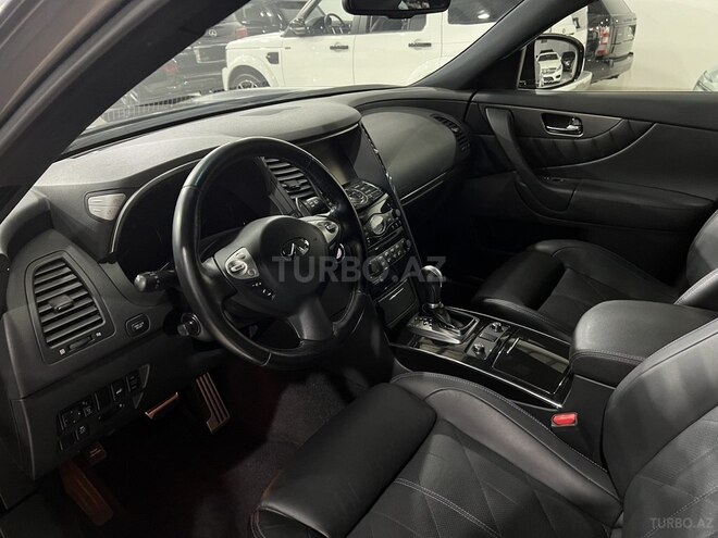 Infiniti  2019, 37,000 km - 3.7 l - Bakı