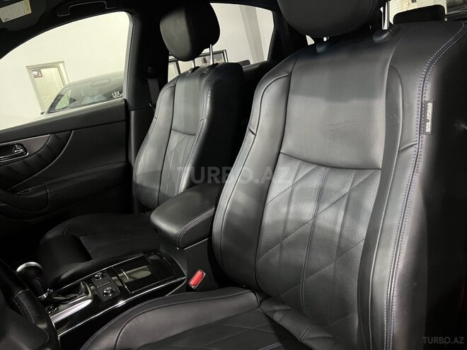 Infiniti  2019, 37,000 km - 3.7 l - Bakı
