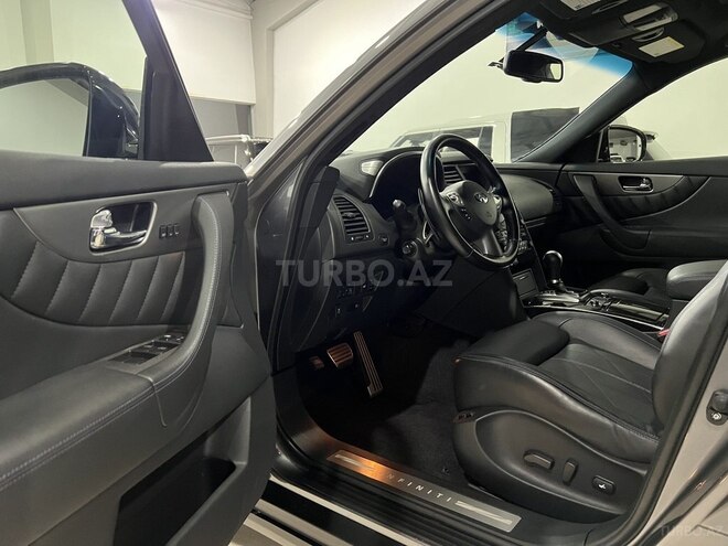 Infiniti  2019, 37,000 km - 3.7 l - Bakı