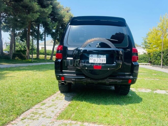 Mitsubishi Pajero 2007, 226,000 km - 3.0 l - Zaqatala