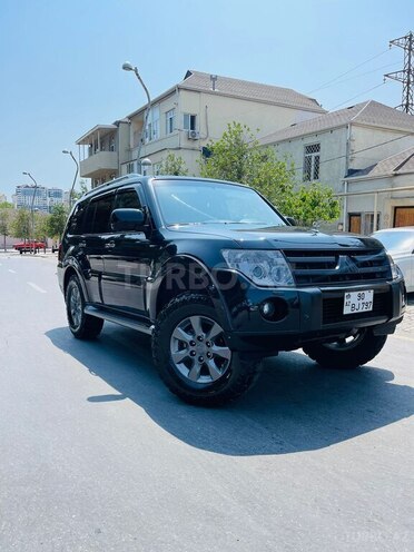 Mitsubishi Pajero 2007, 226,000 km - 3.0 l - Zaqatala
