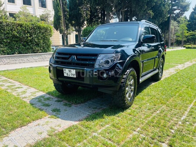Mitsubishi Pajero 2007, 226,000 km - 3.0 l - Zaqatala