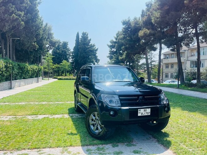 Mitsubishi Pajero 2007, 226,000 km - 3.0 l - Zaqatala