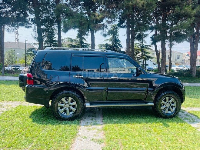 Mitsubishi Pajero 2007, 226,000 km - 3.0 l - Zaqatala
