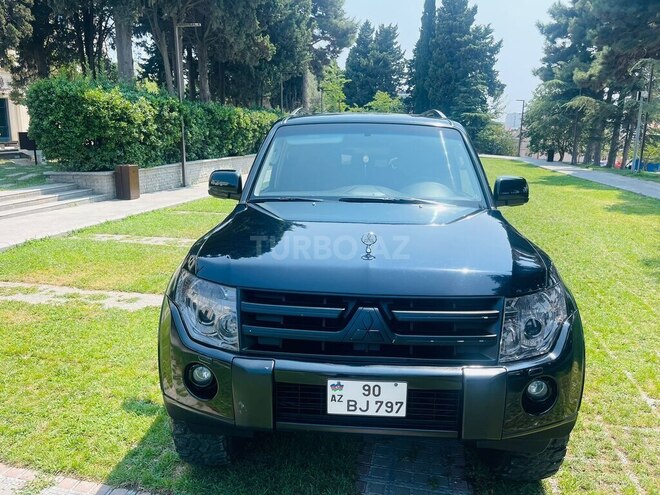 Mitsubishi Pajero 2007, 226,000 km - 3.0 l - Zaqatala