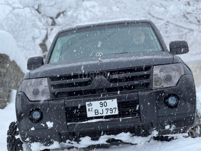 Mitsubishi Pajero 2007, 226,000 km - 3.0 l - Zaqatala