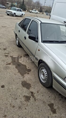Daewoo Nexia 2007, 290,000 km - 1.5 л - Salyan