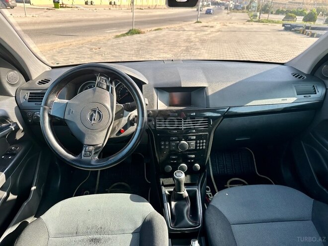 Opel Astra 2005, 310,000 km - 1.4 l - Bakı