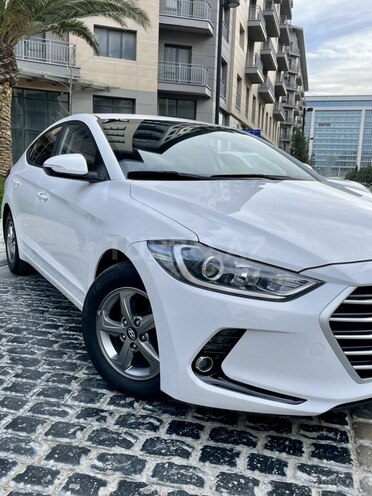 Hyundai Avante 2016, 126,000 km - 1.6 l - Bakı