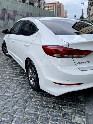 Hyundai Avante 2016, 126,000 km - 1.6 l - Bakı
