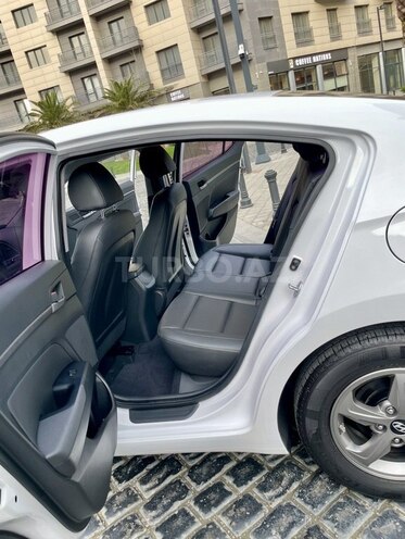 Hyundai Avante 2016, 126,000 km - 1.6 l - Bakı
