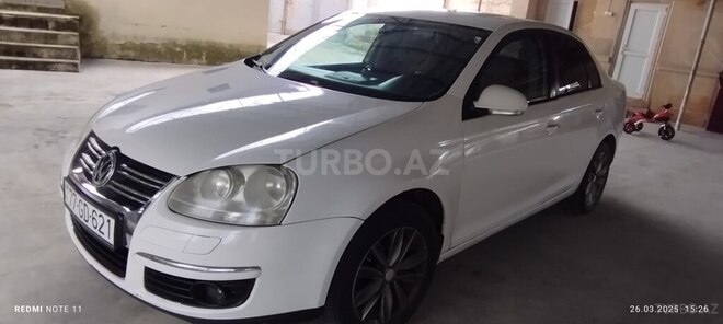 Volkswagen Jetta 2010, 412,747 km - 1.6 l - Saatlı