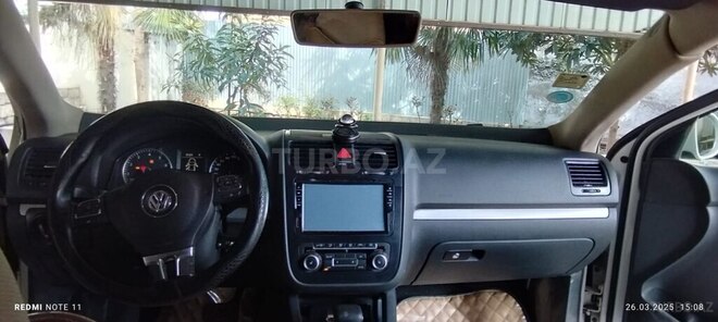 Volkswagen Jetta 2010, 412,747 km - 1.6 l - Saatlı