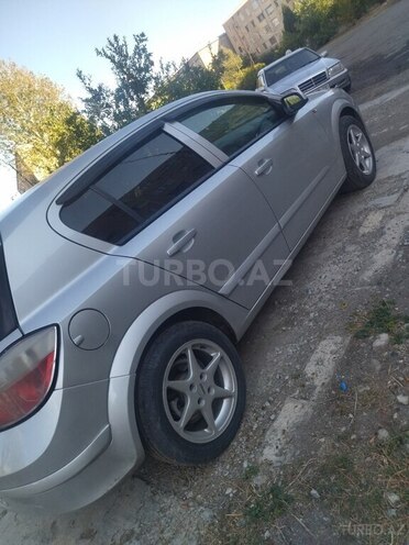 Opel Astra 2005, 375,000 km - 1.4 l - Gəncə