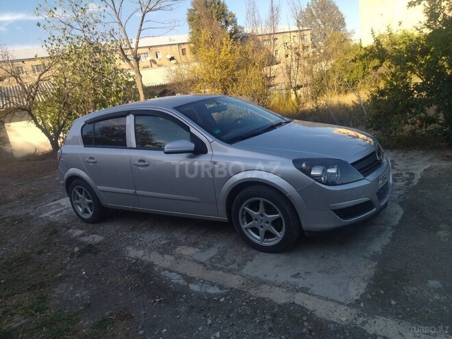 Opel Astra 2005, 375,000 km - 1.4 l - Gəncə