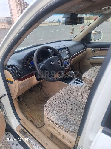 Hyundai Santa Fe-11