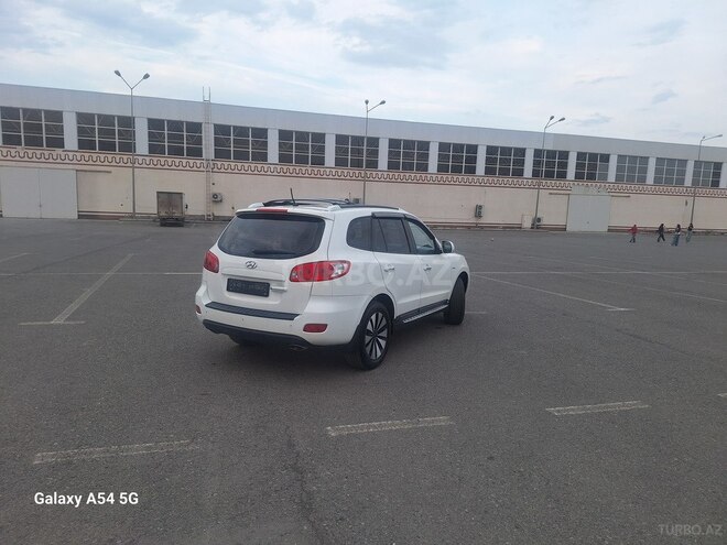 Hyundai Santa Fe-2