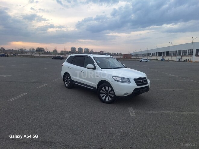 Hyundai Santa Fe-6
