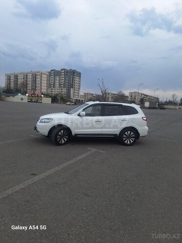 Hyundai Santa Fe-7