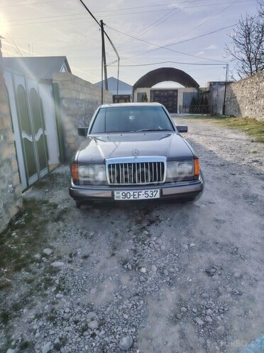 Mercedes E 250 1991, 955,000 km - 2.5 l - Şəki