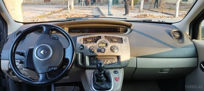 Renault Scenic 2006, 367,030 km - 1.5 l - Yevlax