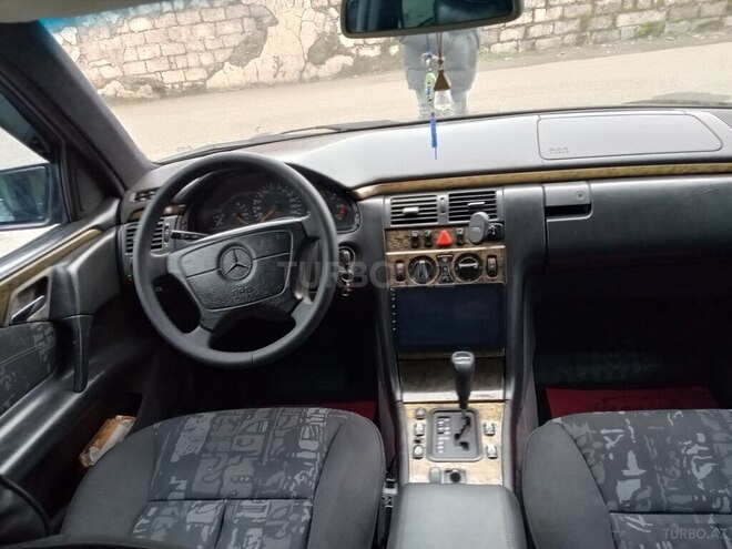 Mercedes E 300 d 1998, 477,777 km - 3.0 л - Lənkəran