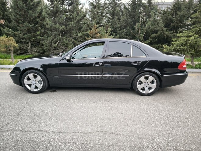 Mercedes E 320 2002, 292,000 km - 3.2 l - Bakı