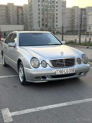 Mercedes E 240 2000, 378,000 km - 2.6 l - Bakı