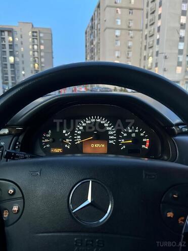 Mercedes E 240 2000, 378,000 km - 2.6 l - Bakı