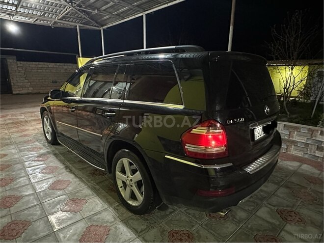 Mercedes GL 550 2008, 209,000 km - 5.5 l - Neftçala