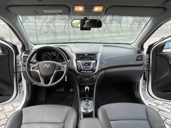 Hyundai Accent 2015, 67,739 km - 1.4 l - Bakı