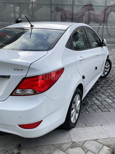Hyundai Accent 2015, 67,739 km - 1.4 l - Bakı