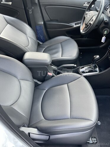 Hyundai Accent 2015, 67,739 km - 1.4 l - Bakı