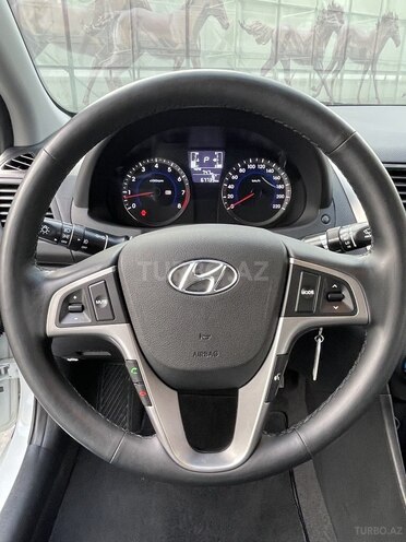 Hyundai Accent 2015, 67,739 km - 1.4 l - Bakı