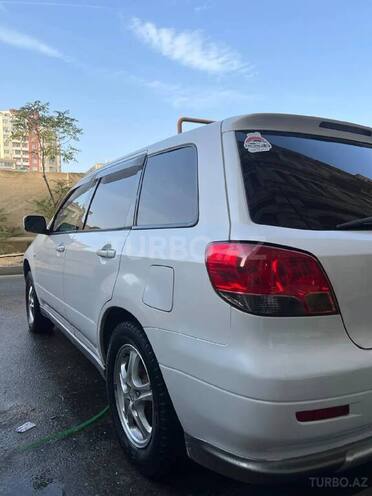 Mitsubishi Airtrek 2003, 300,000 km - 2.0 л - Bakı
