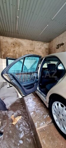 Mercedes E 240 1999, 350,000 km - 2.4 l - Bakı