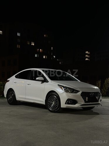 Hyundai Accent 2018, 104,430 km - 1.6 л - Bakı