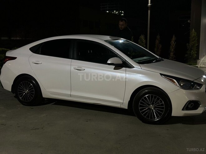 Hyundai Accent 2018, 104,430 km - 1.6 л - Bakı