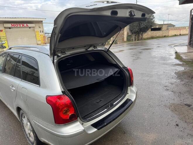 Toyota Avensis 2006, 263,000 km - 2.2 л - Bakı