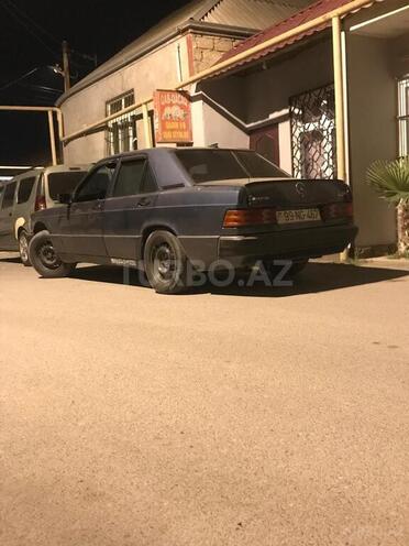 Mercedes 190 1992, 180,000 km - 2.0 l - Bakı