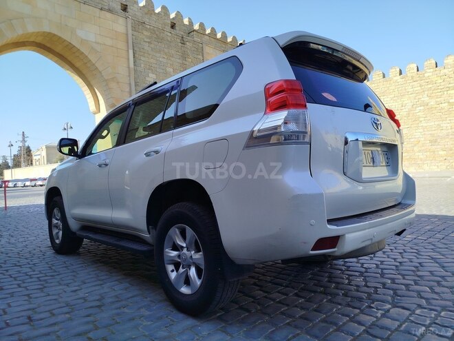 Toyota Land Cruiser Prado 2009, 252,000 km - 2.7 l - Bakı