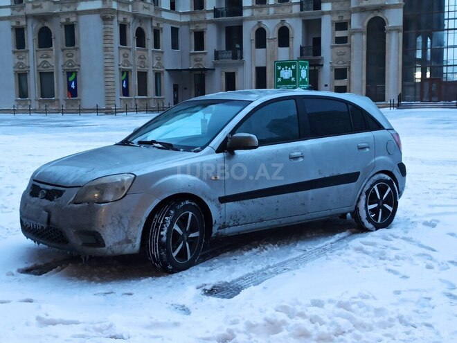 Kia Rio 2006, 380,000 km - 1.5 l - Bakı