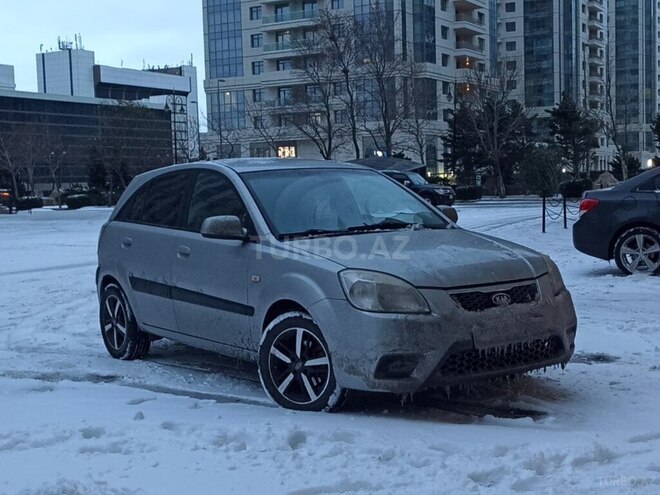Kia Rio 2006, 380,000 km - 1.5 l - Bakı