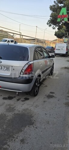 Kia Rio 2006, 380,000 km - 1.5 l - Bakı