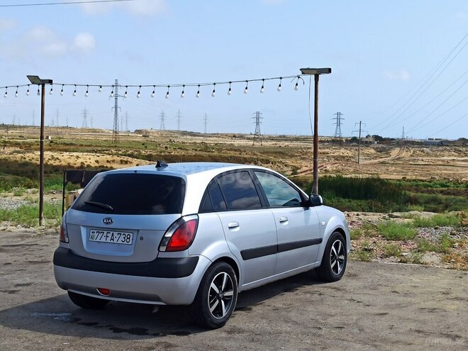 Kia Rio 2006, 380,000 km - 1.5 l - Bakı