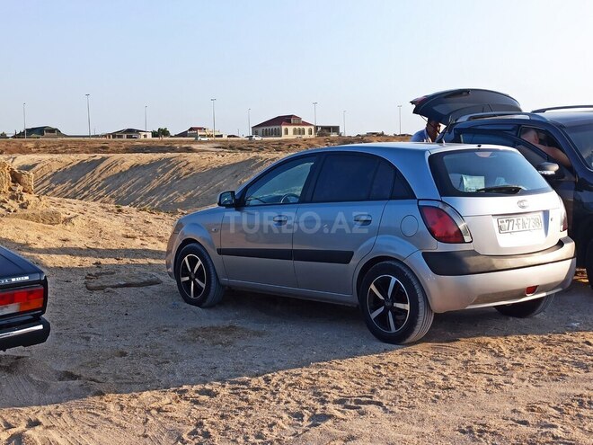 Kia Rio 2006, 380,000 km - 1.5 l - Bakı