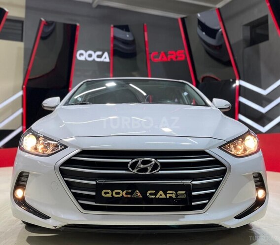 Hyundai Elantra-1